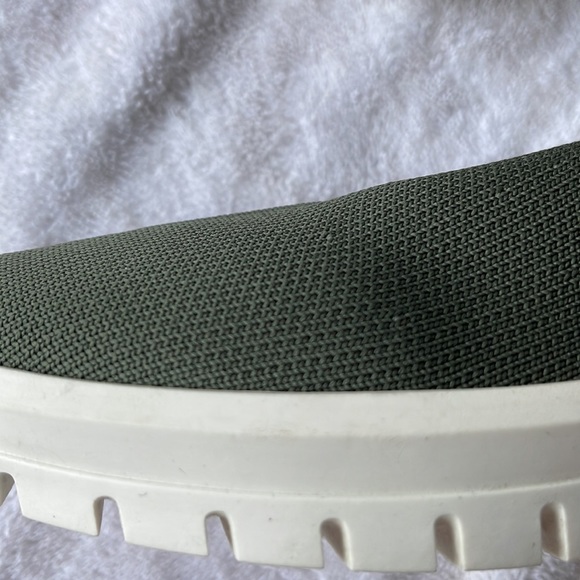 Blondo green slip on deck shoes - Picture 10 of 10